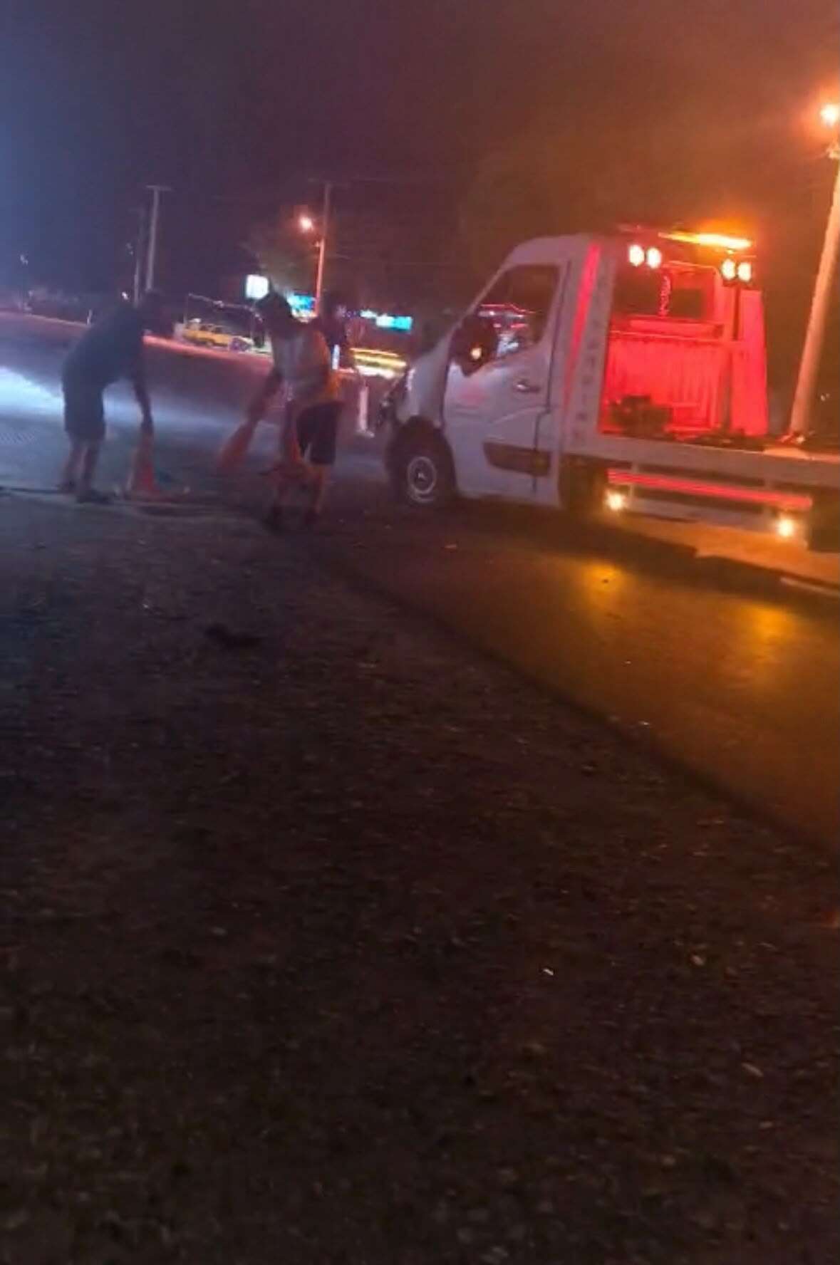 Muğla’da Kamyonet ile Motosiklet Çarpıştı,Yaralılar Var 3